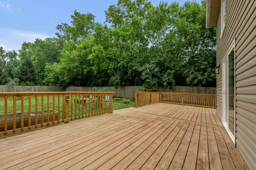 2434 Seine Road Lexington KY 40504