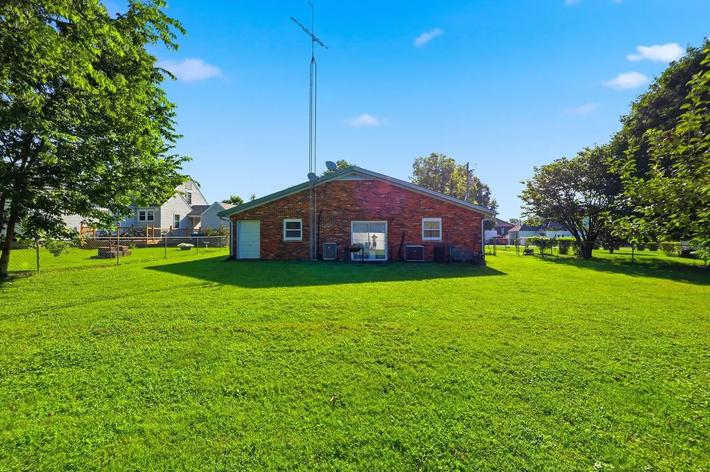 101 Saffell Street Lawrenceburg KY 40342