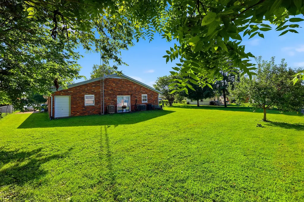 101 Saffell Street Lawrenceburg KY 40342