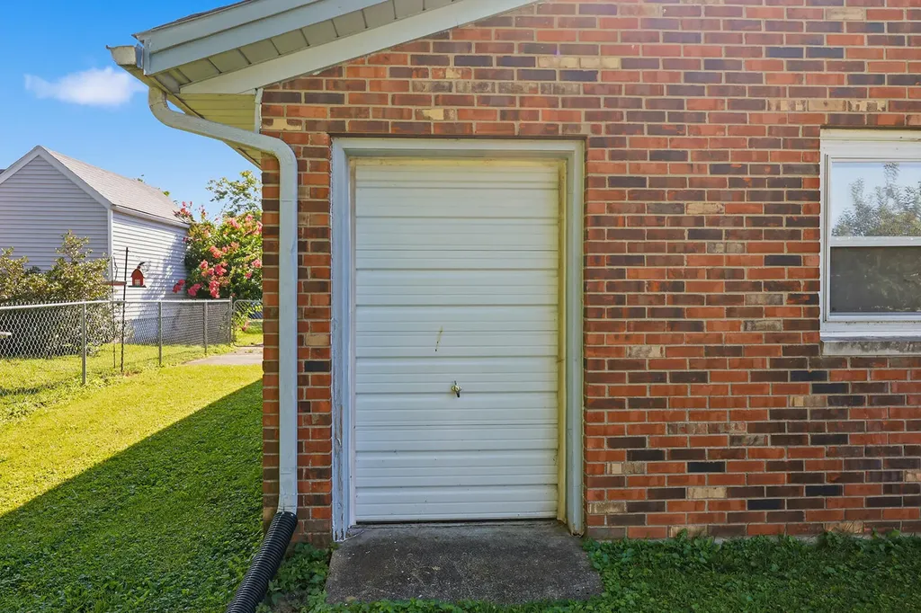 101 Saffell Street Lawrenceburg KY 40342