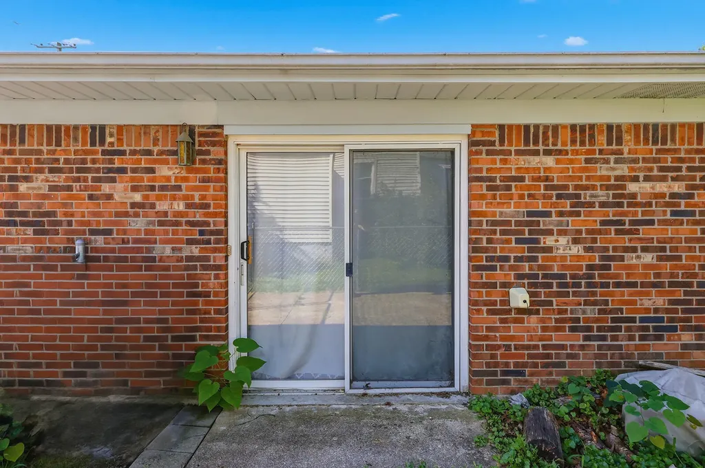 101 Saffell Street Lawrenceburg KY 40342