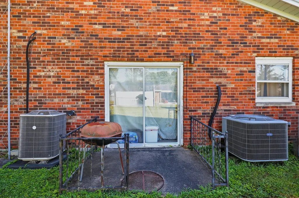 101 Saffell Street Lawrenceburg KY 40342