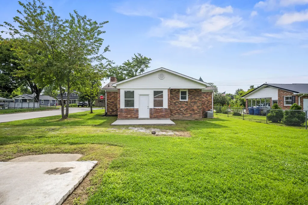 147 Mary Street Berea KY 40403