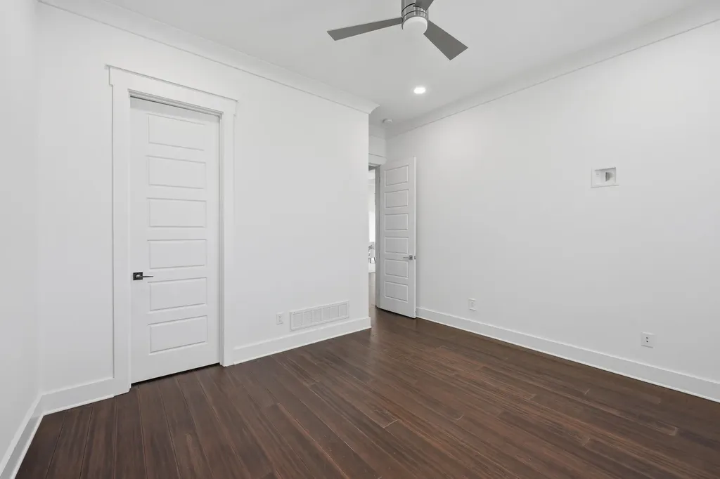300 Prestwick Circle Richmond KY 40475