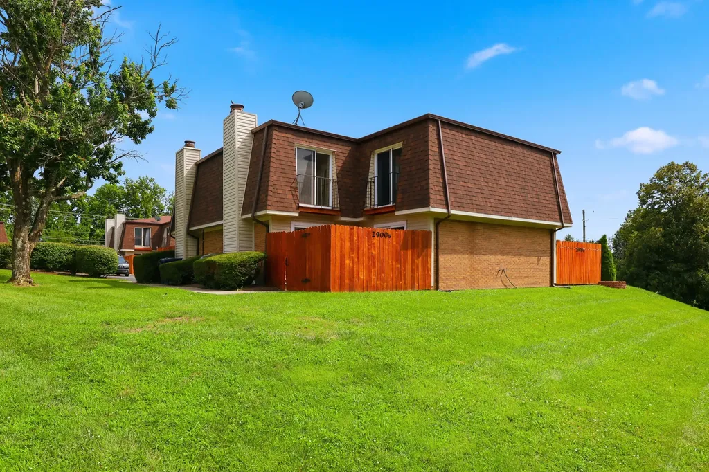 2900 Affirmed Court Lexington KY 40509