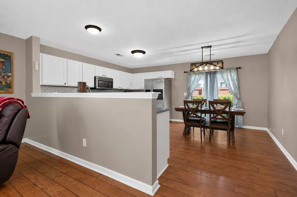 2325 Lonan Court Lexington KY 40511