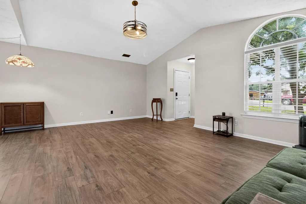 327 Irvine View Street Richmond KY 40475