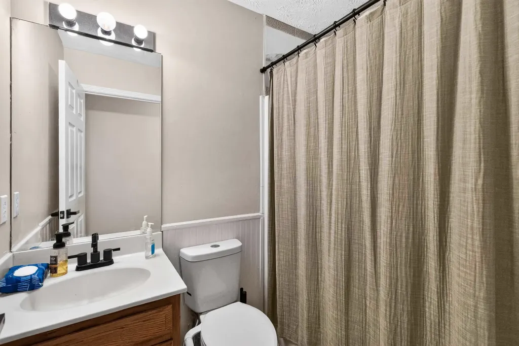 327 Irvine View Street Richmond KY 40475