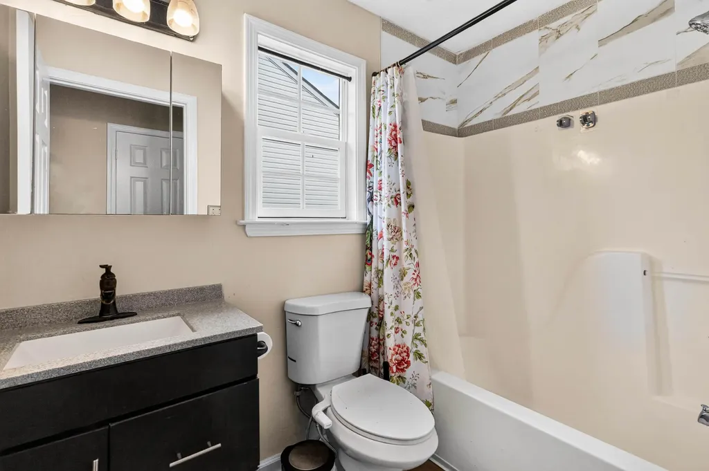 327 Irvine View Street Richmond KY 40475