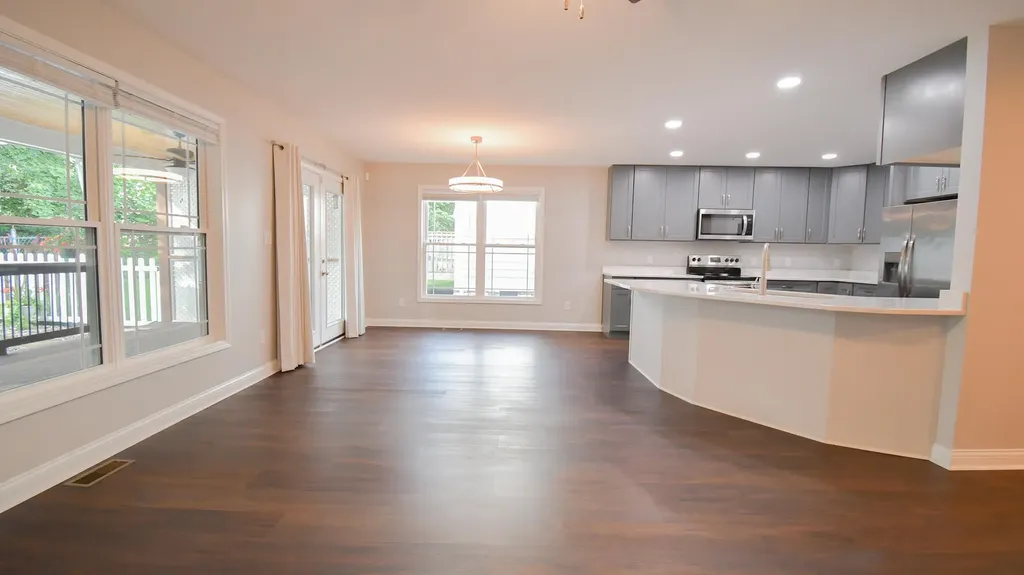 1009 Silver Leaf Drive Lawrenceburg KY 40342