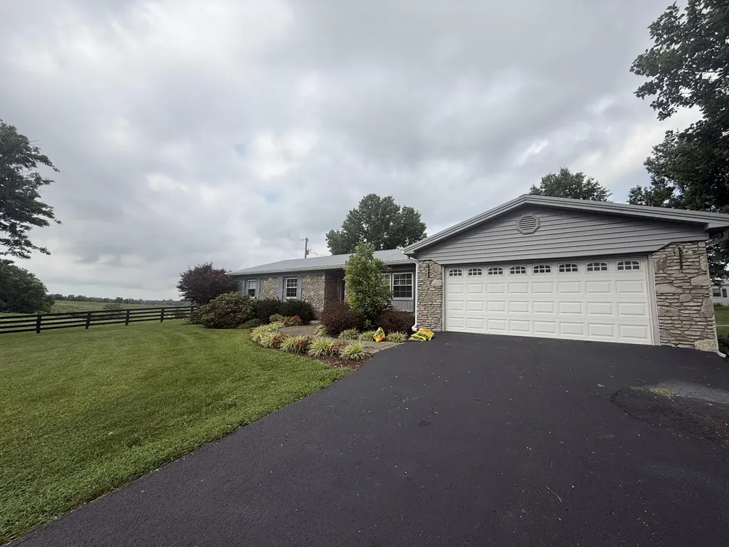 544 Hackett Pike Richmond KY 40475