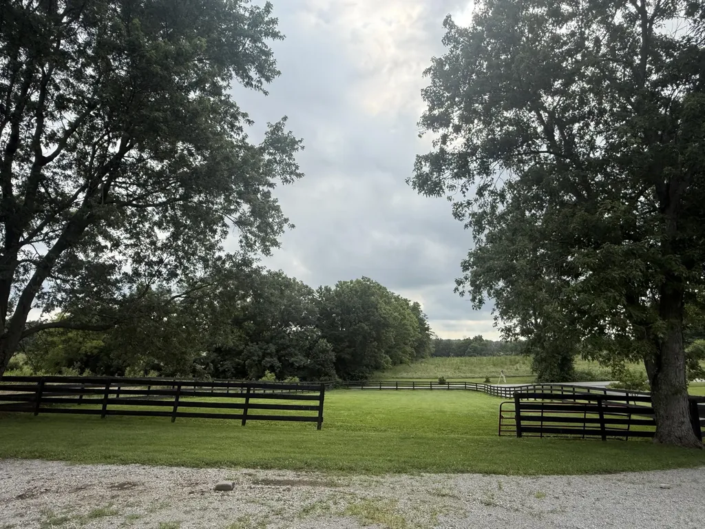 544 Hackett Pike Richmond KY 40475