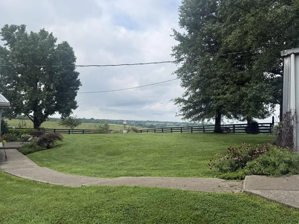 544 Hackett Pike Richmond KY 40475