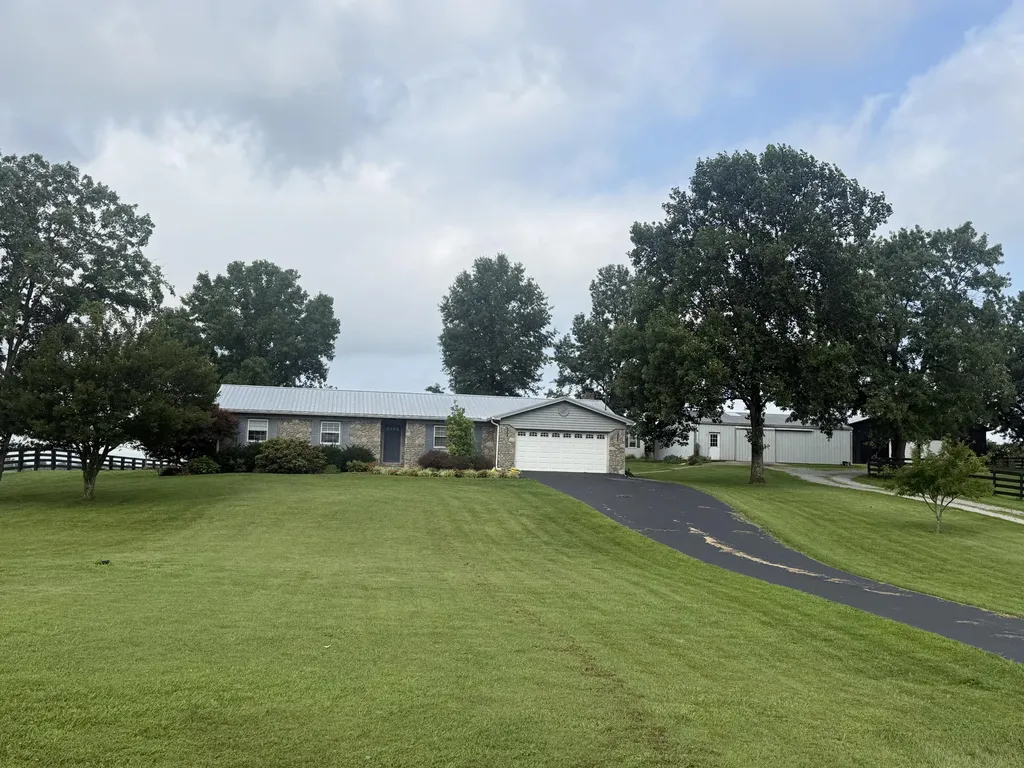 544 Hackett Pike Richmond KY 40475