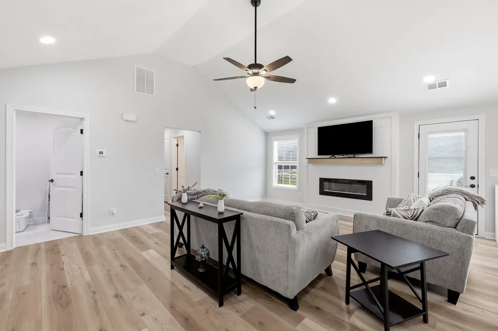 309 Mohegan Trail Richmond KY 40475
