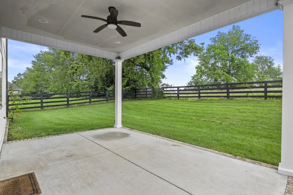 804 Shelburne Way Nicholasville KY 40356