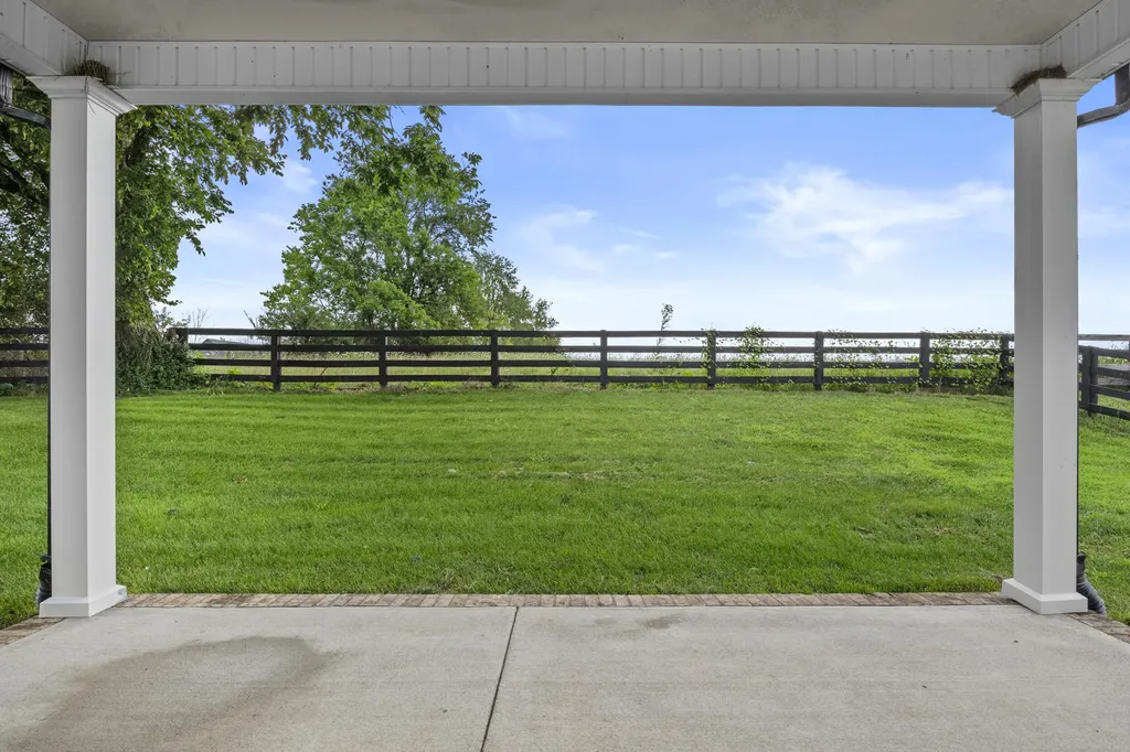 804 Shelburne Way Nicholasville KY 40356