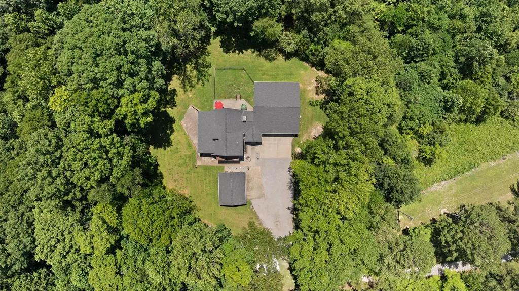 2295 E Highway 635 Science Hill KY 42553