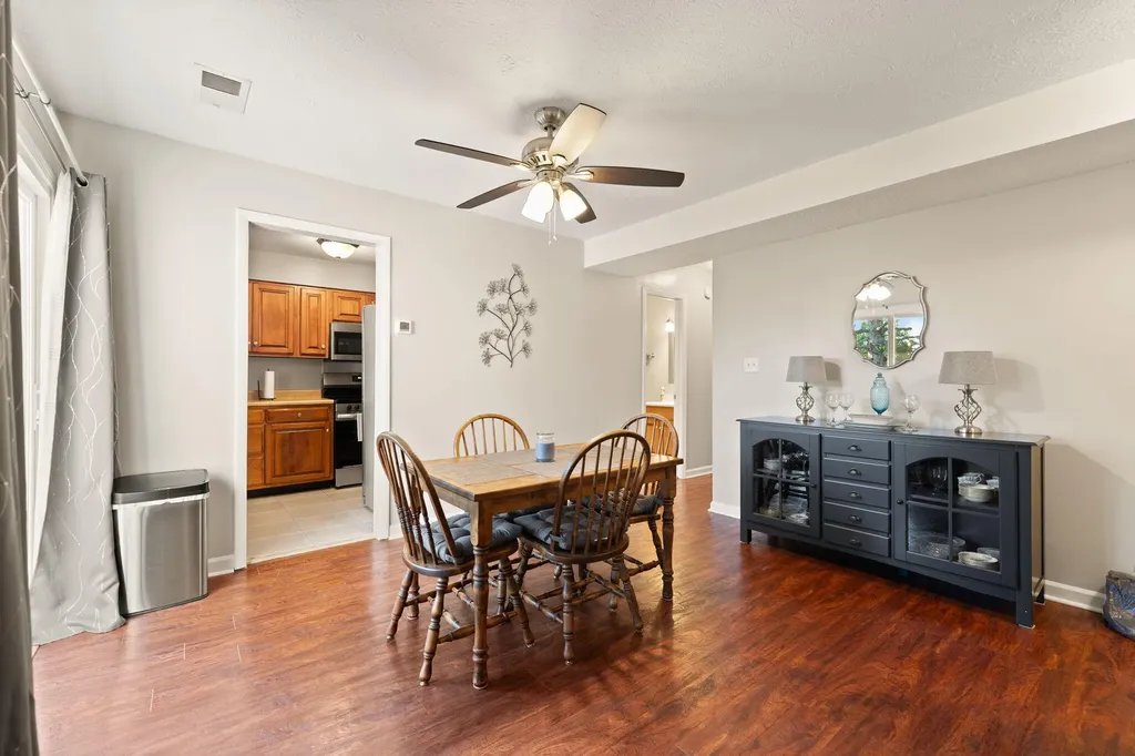 421 Redding Road Lexington KY 40517