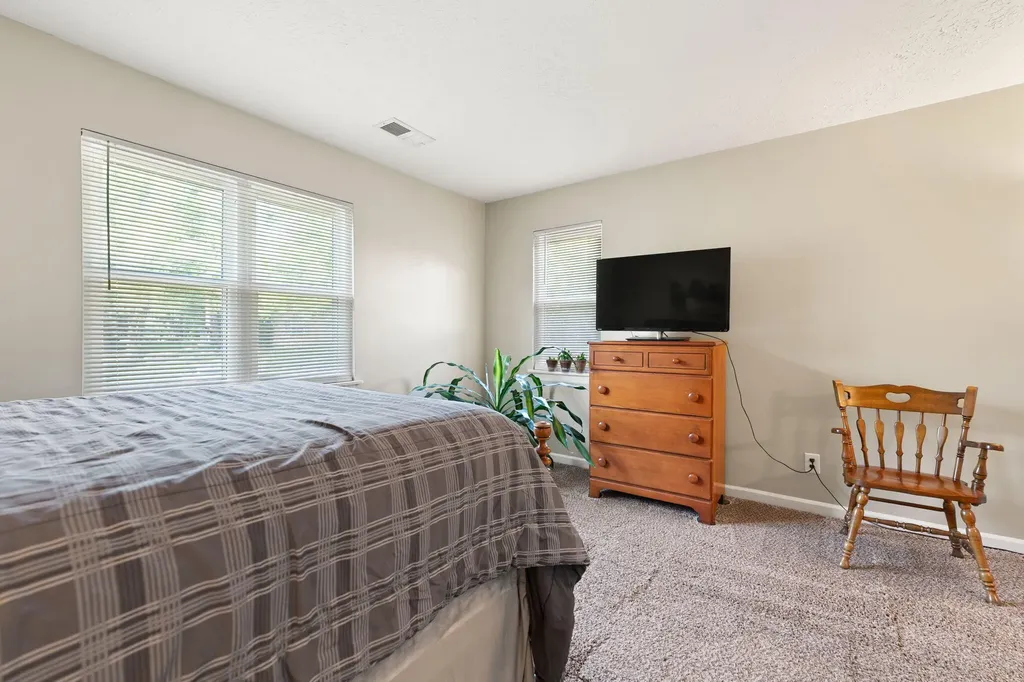 421 Redding Road Lexington KY 40517