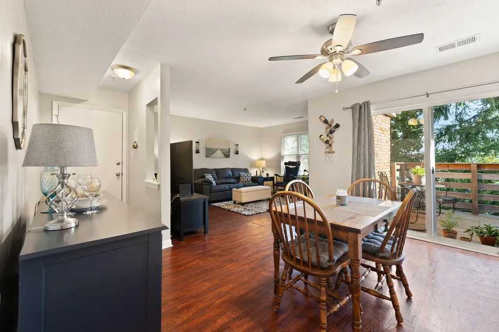 421 Redding Road Lexington KY 40517