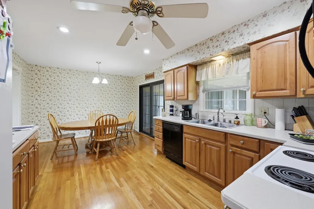 1600 Atlanta Drive Lexington KY 40505