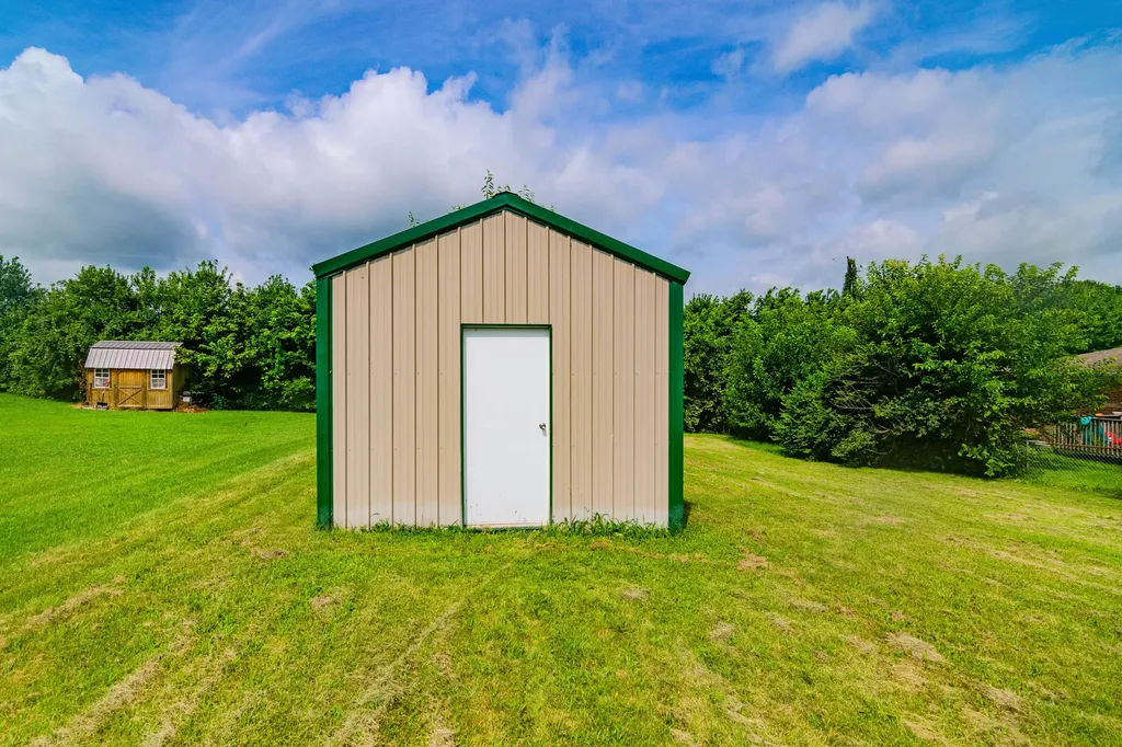 730 Parkway Avenue Harrodsburg KY 40330