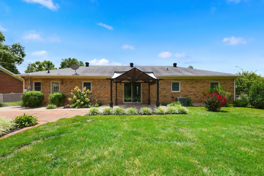 405 Weil Lane Nicholasville KY 40356