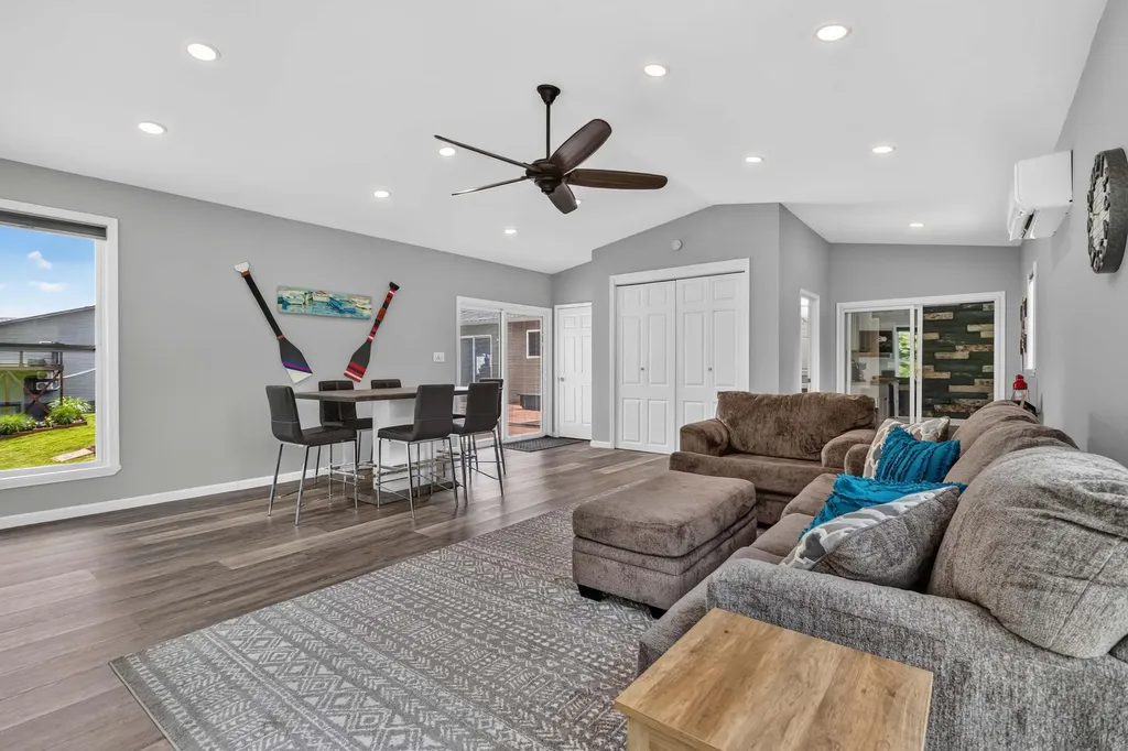 209 209 Indian Hills Dr Drive Russell Springs KY 42642