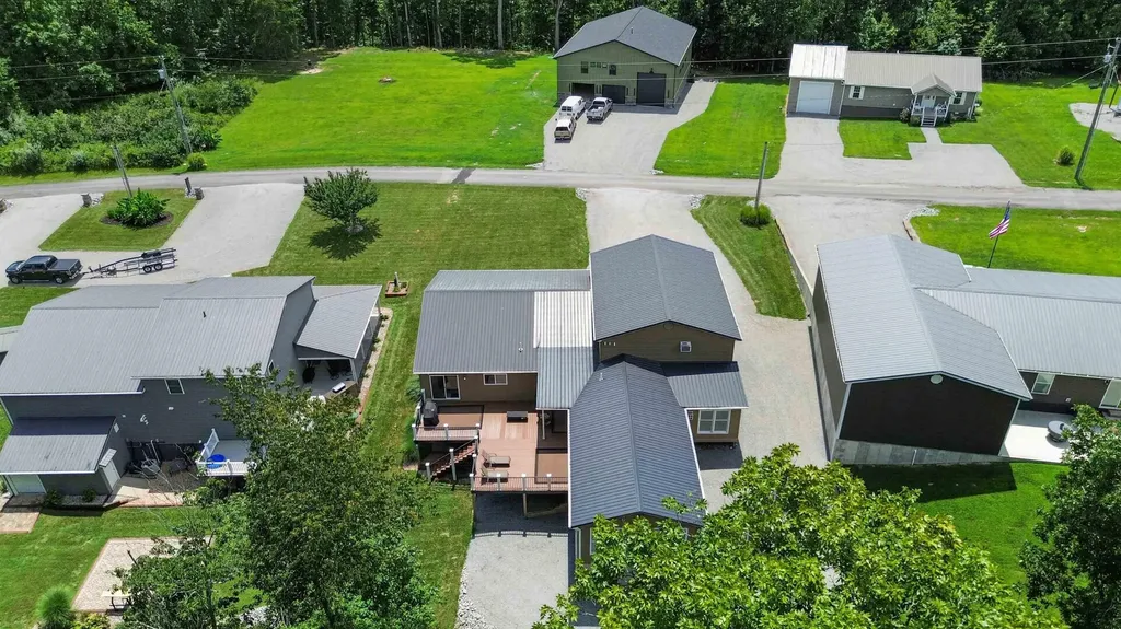 209 209 Indian Hills Dr Drive Russell Springs KY 42642