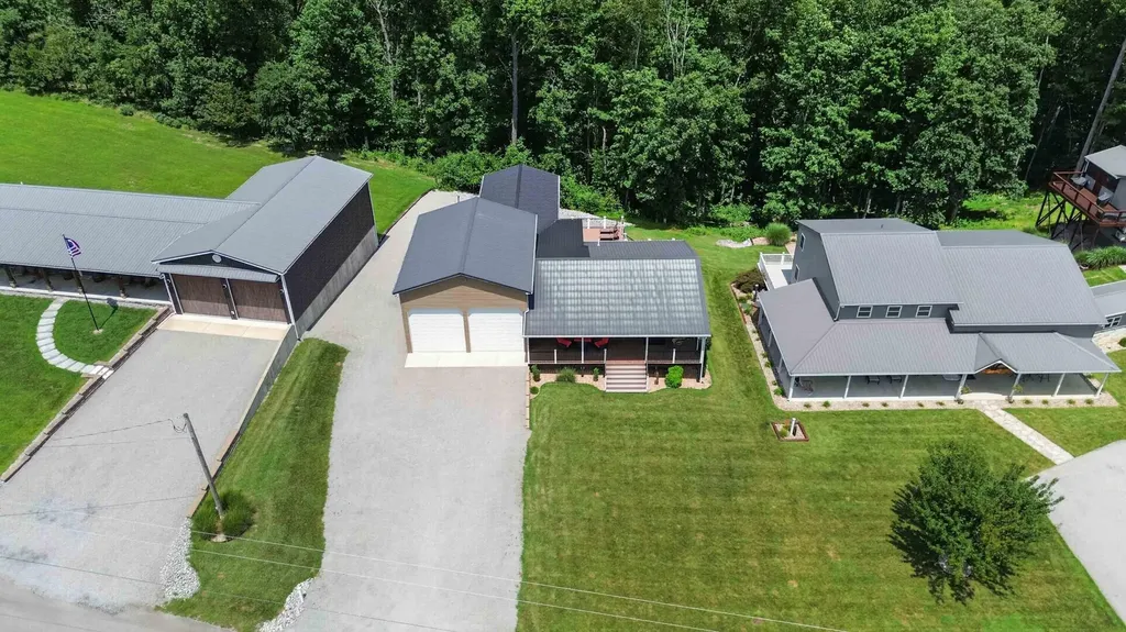 209 Indian Hills Drive Russell Springs KY 42642