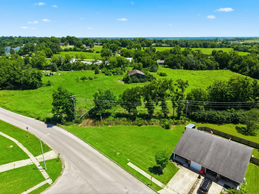 400-402 Miles Road Nicholasville KY 40356