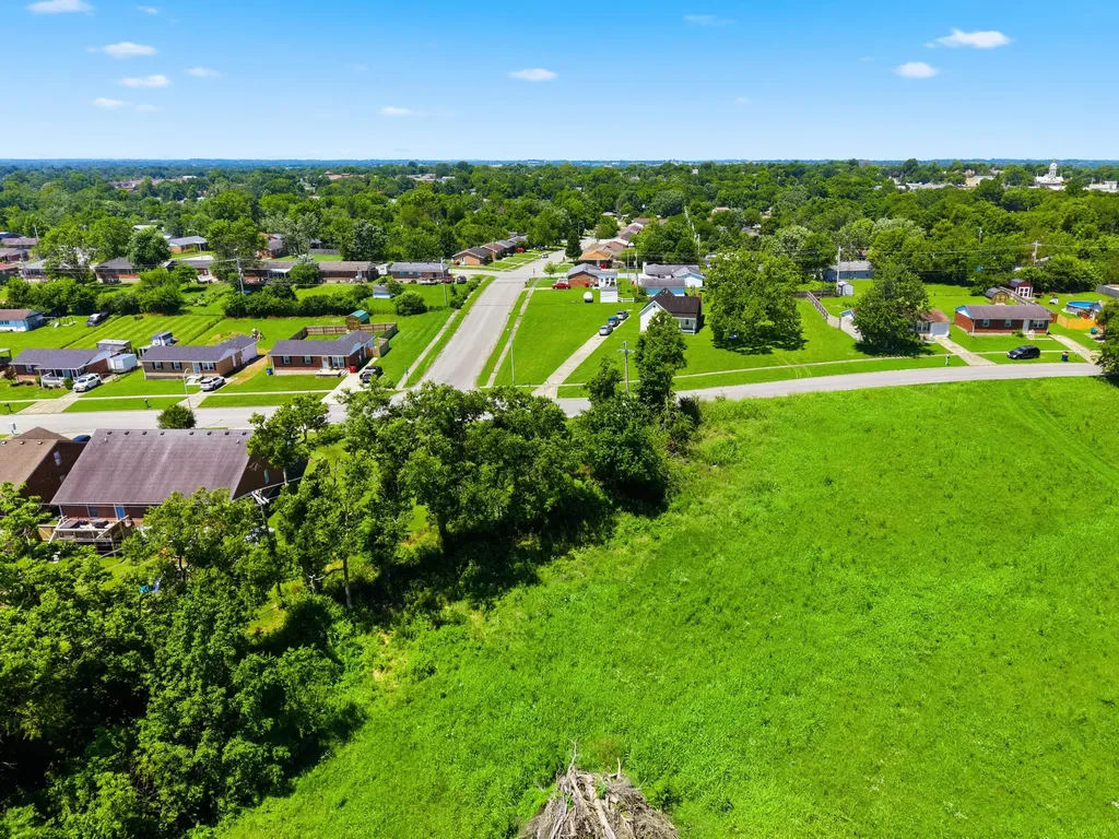 400-402 Miles Road Nicholasville KY 40356