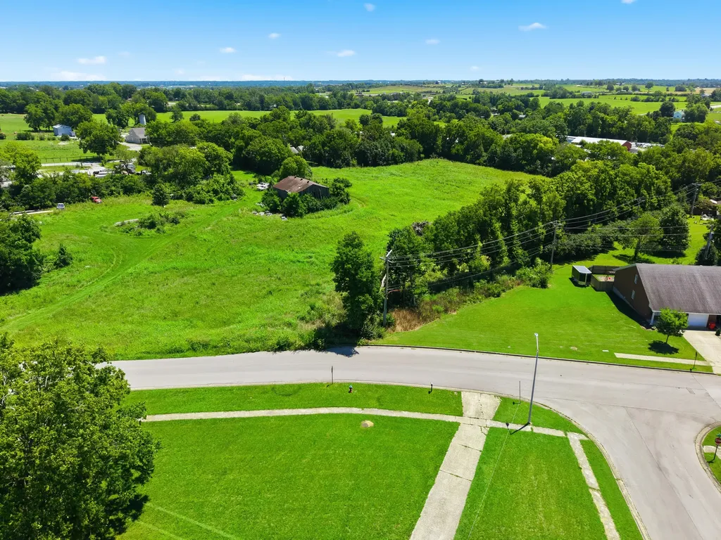 400-402 Miles Road Nicholasville KY 40356