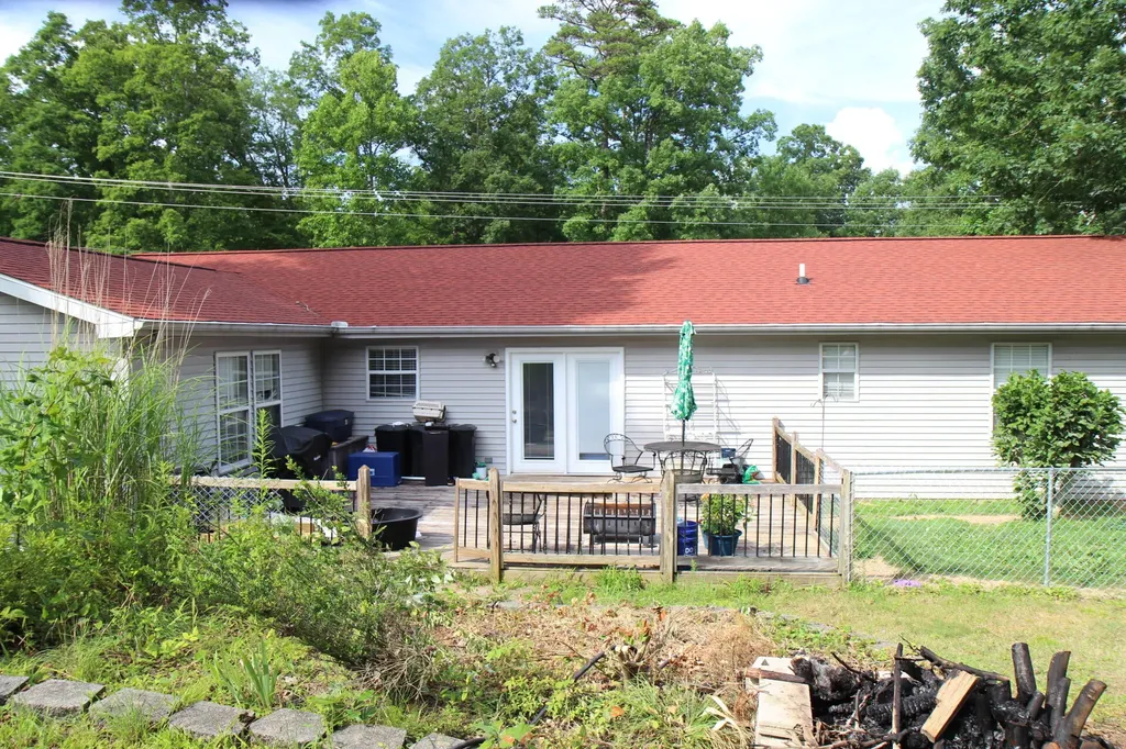 987 E Ky Highway 312 Corbin KY 40701