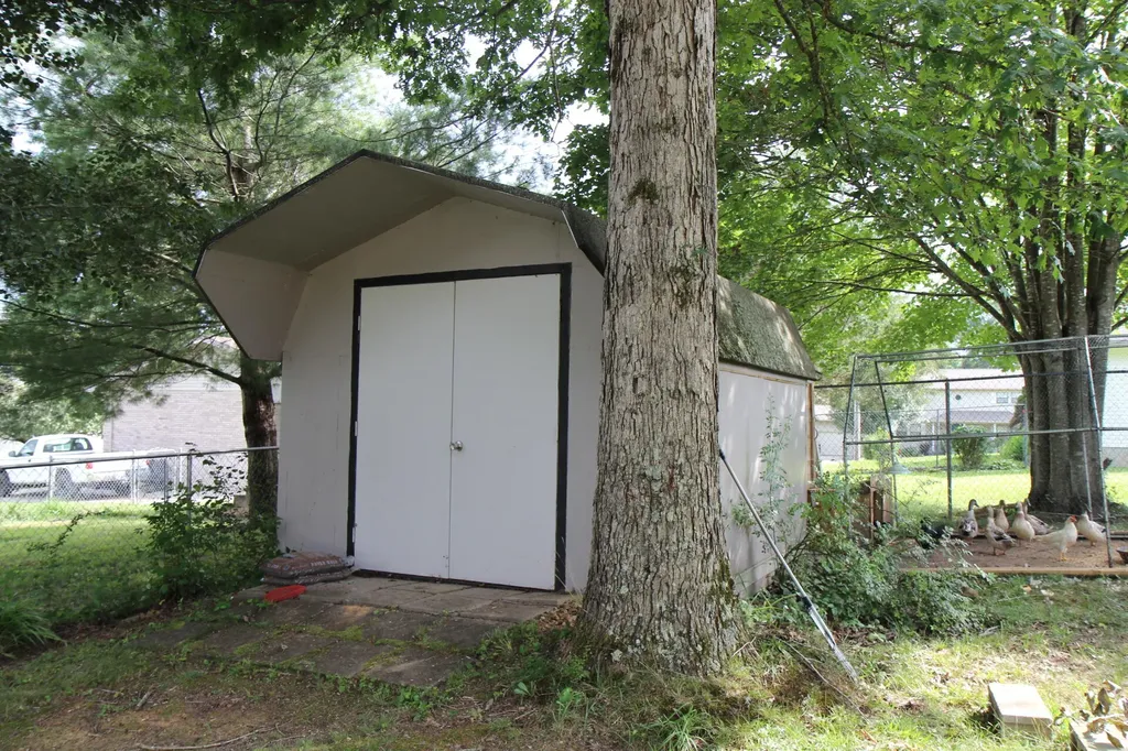 987 E Ky Highway 312 Corbin KY 40701