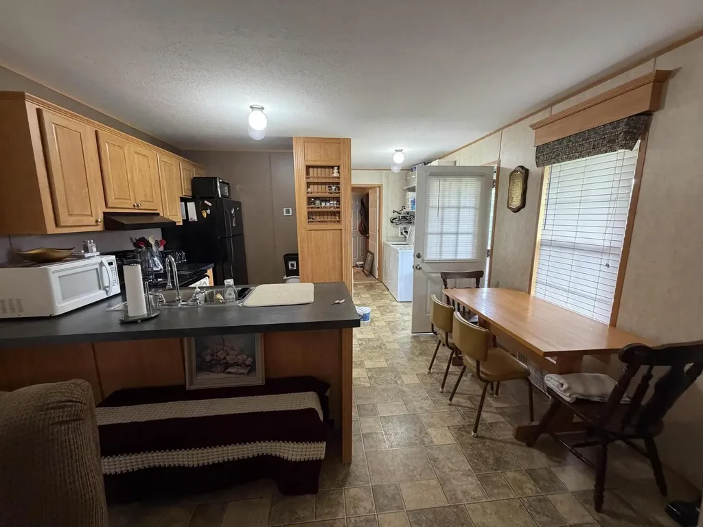 762 Jacks Ridge Road Mckee KY 40447