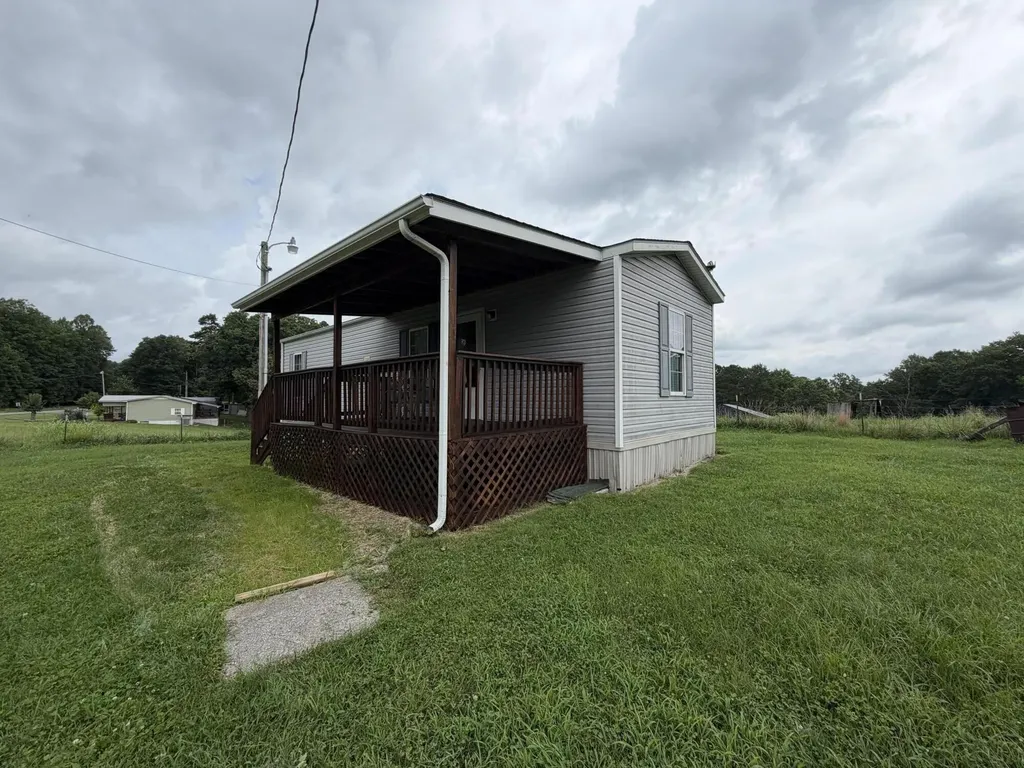 762 Jacks Ridge Road Mckee KY 40447