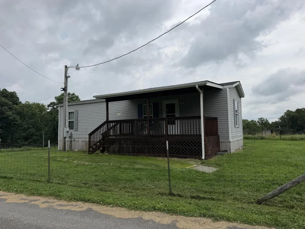 762 Jacks Ridge Road Mckee KY 40447