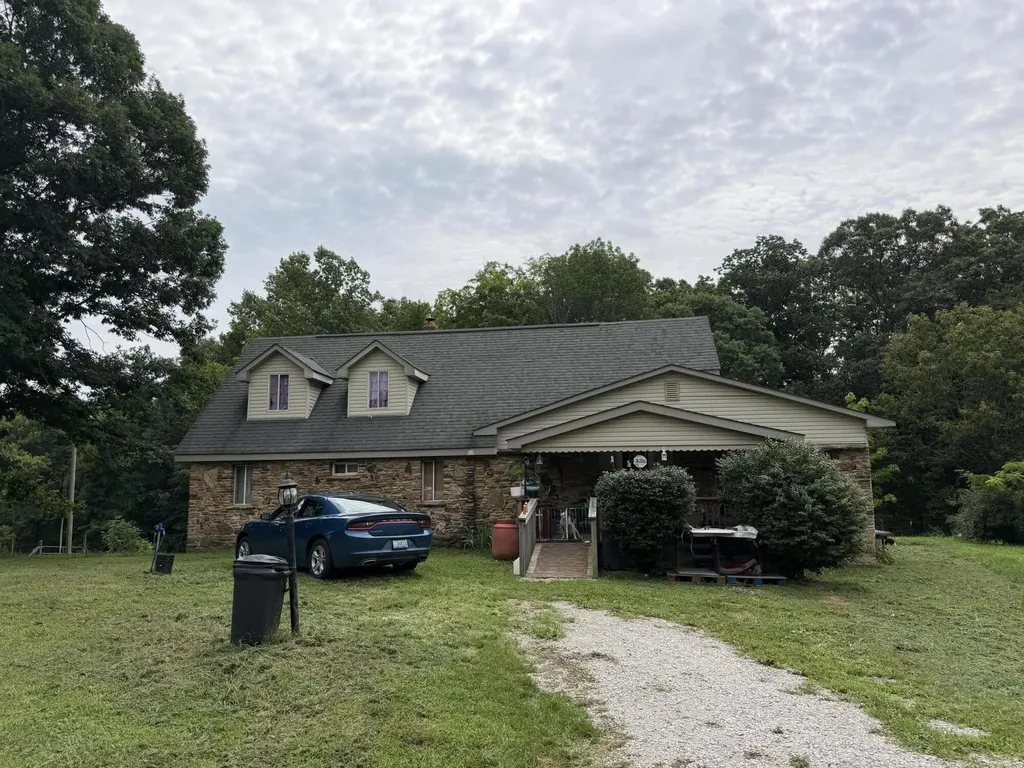 762 Jacks Ridge Road Mckee KY 40447