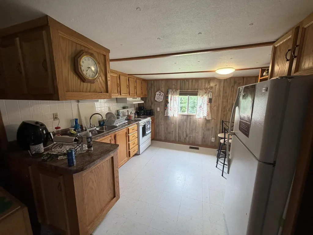 762 Jacks Ridge Road Mckee KY 40447