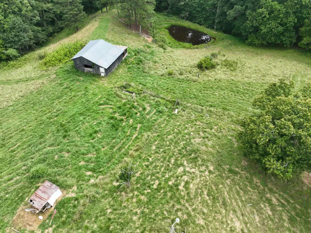 762 Jacks Ridge Road Mckee KY 40447