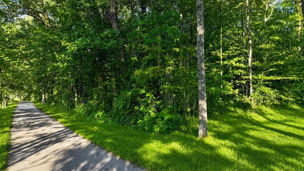94 Roberts Lane Nancy KY 42544