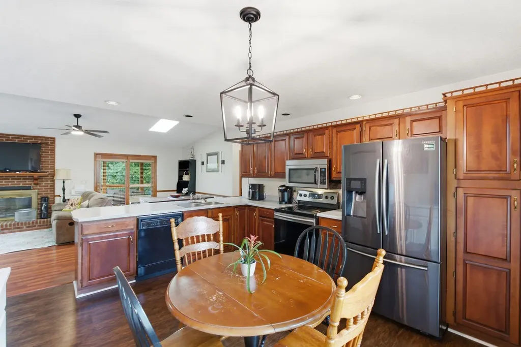 120 Saratoga Circle Richmond KY 40475