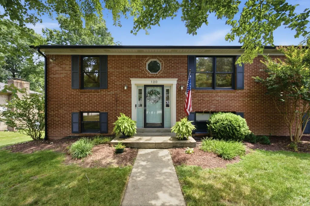 120 Saratoga Circle Richmond KY 40475