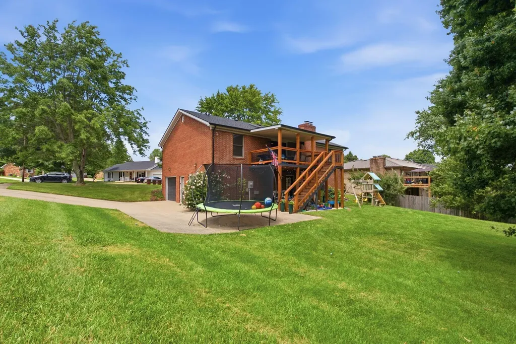 120 Saratoga Circle Richmond KY 40475