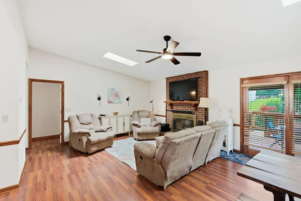 120 Saratoga Circle Richmond KY 40475