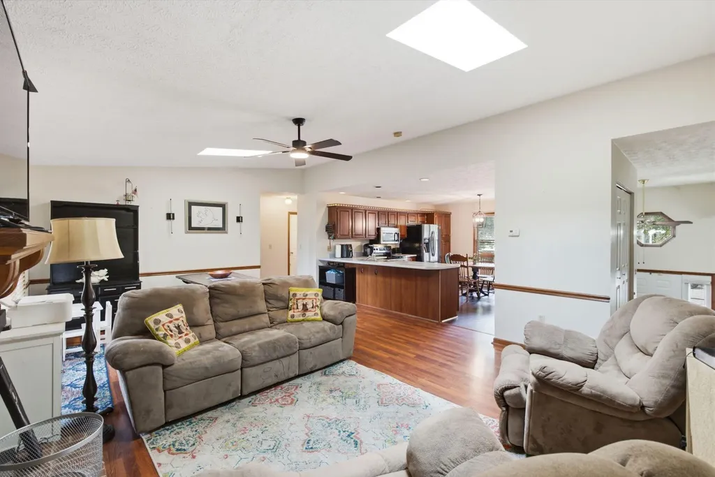 120 Saratoga Circle Richmond KY 40475