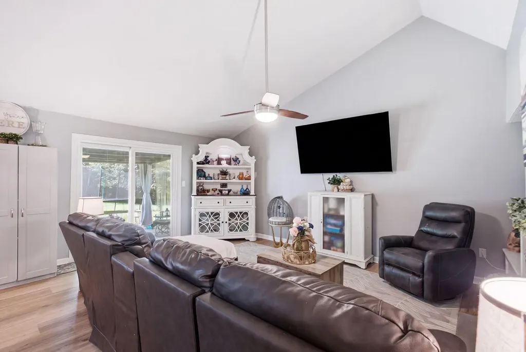 3341 Featherston Drive Lexington KY 40515