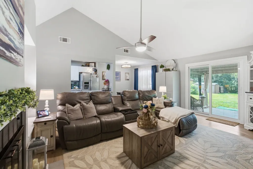 3341 Featherston Drive Lexington KY 40515